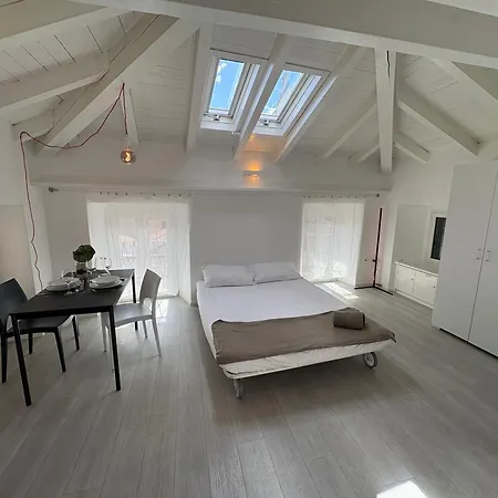 Apartment San Rocco Intra
